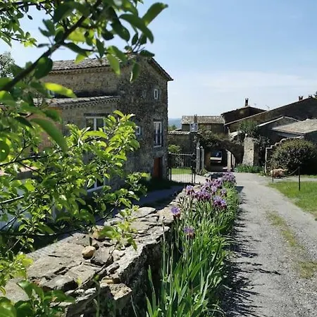 Dom wakacyjny Piscine Privative Le Champ Des Oiseaux