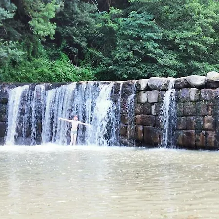Piscine Privative Le Champ Des Oiseaux Dom wakacyjny *